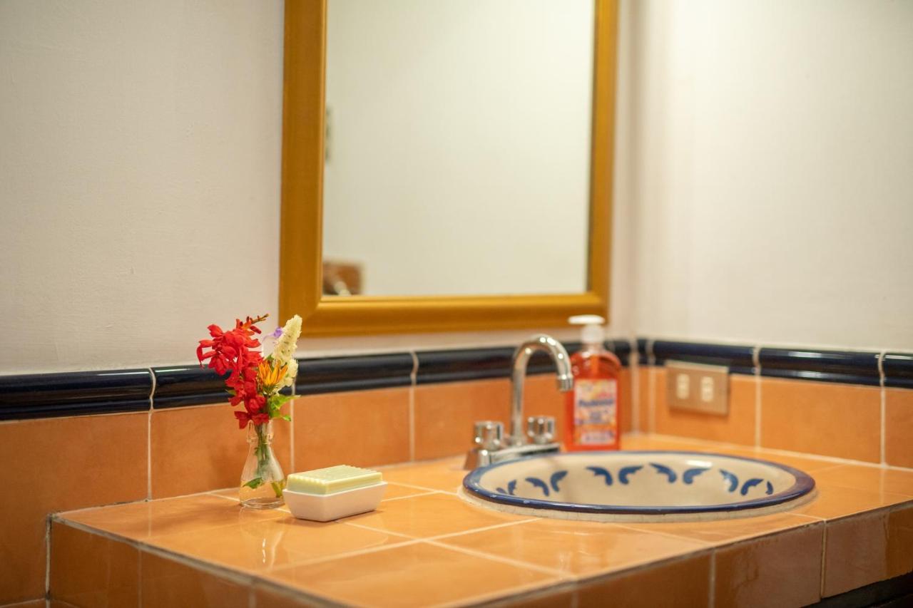 Casita Tumbergia Apartment Antigua Екстериор снимка