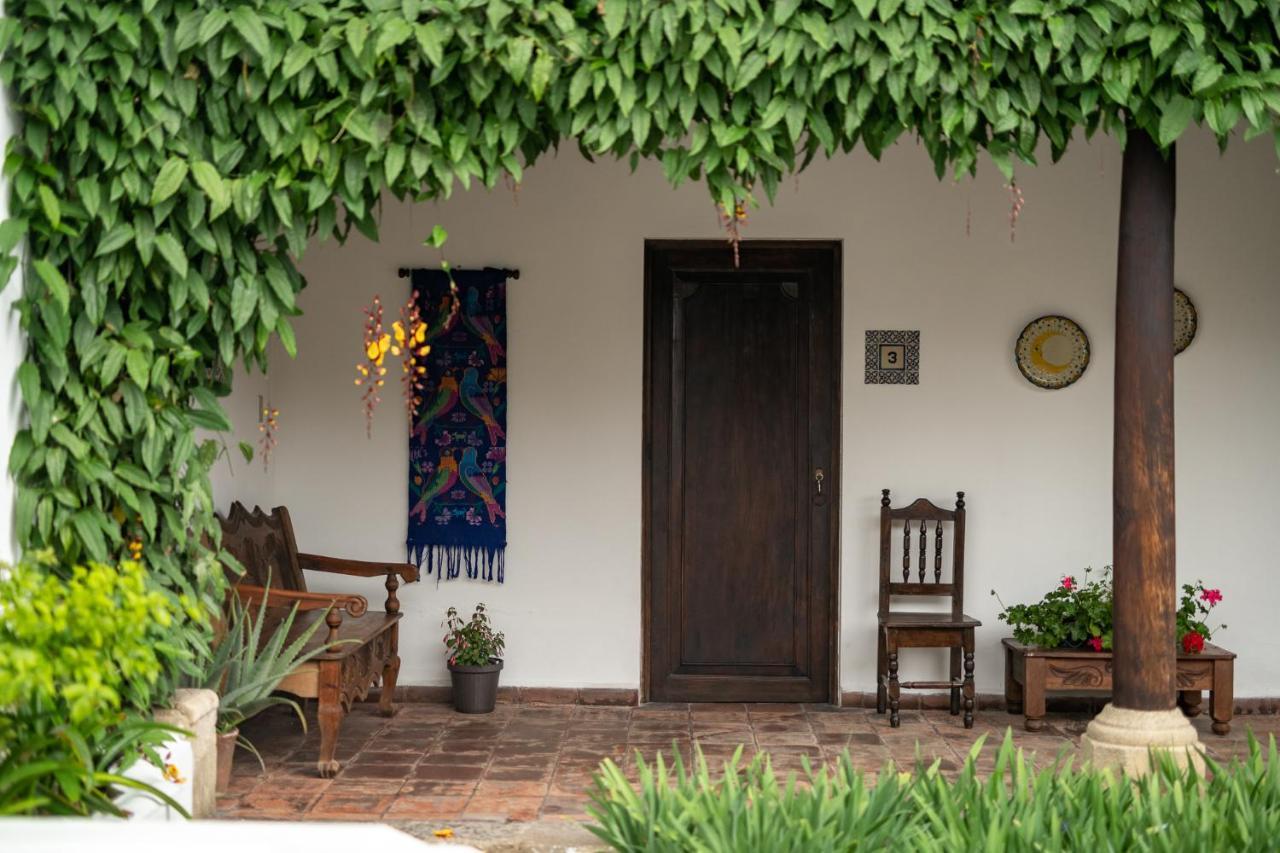 Casita Tumbergia Apartment Antigua Екстериор снимка
